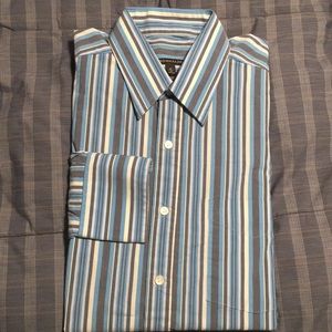 BCBG Max Azria Slim Fit dress shirt - M